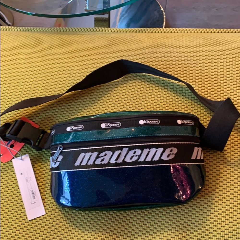 NWT Striking LeSportsac Glittery Green Belt Bag
